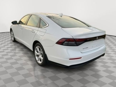Used 2023 Honda Accord LX image 7