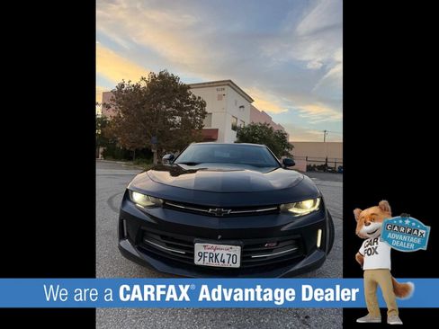 Used 2018 Chevrolet Camaro LT w/ RS Package RWD image 4