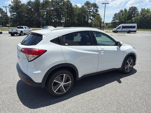 Used 2022 Honda HR-V EX-L image 7
