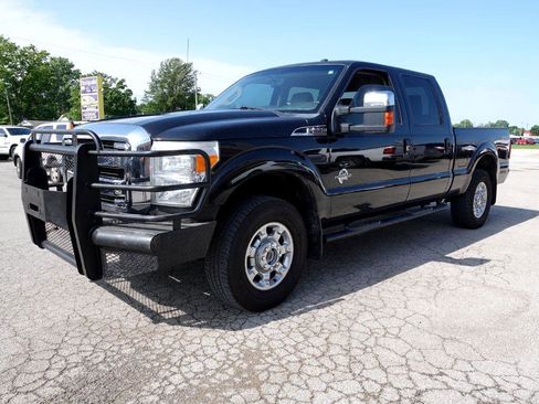 Used 2014 Ford F250 Lariat w/ Chrome Package image 3