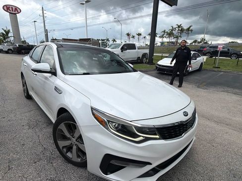 Used 2019 Kia Optima S w/ S Panoramic Sunroof Package FWD image 3