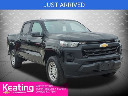 Used 2024 Chevrolet Colorado W/T image 1