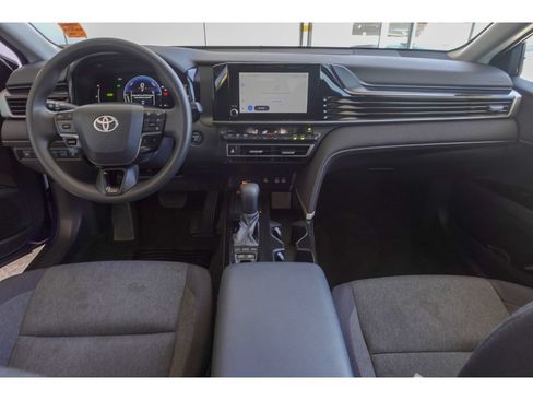 Used 2025 Toyota Camry LE FWD image 24
