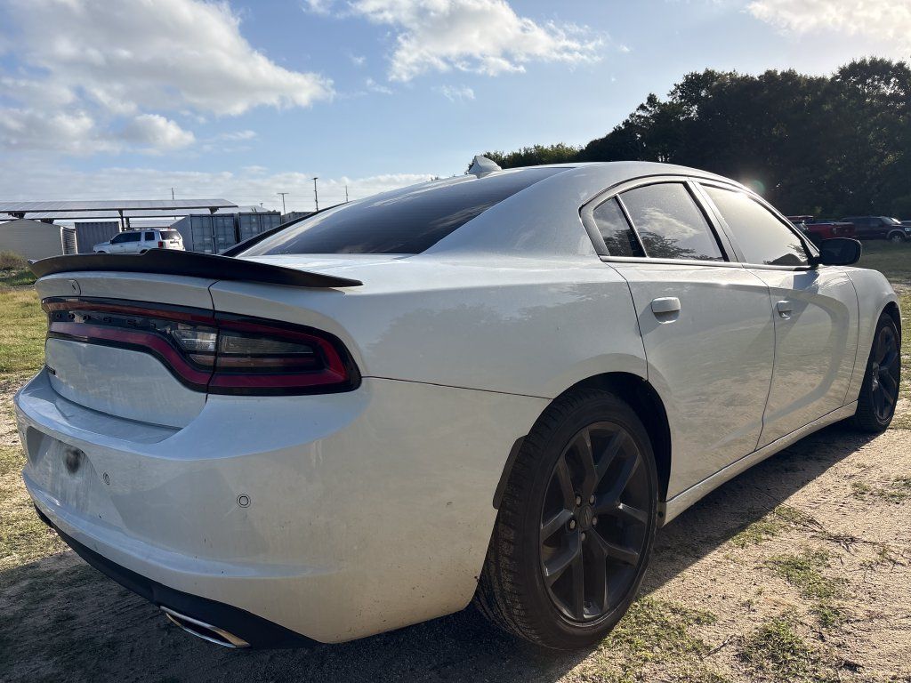Used 2022 Dodge Charger SXT w/ Plus Group RWD image 16
