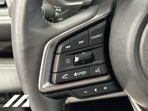 Used 2025 Subaru Ascent Touring AWD/4WD image 12