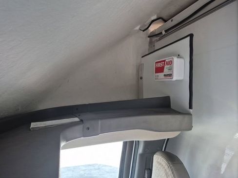 Used 2022 Chevrolet Express 3500 w/ Power Convenience Package image 25