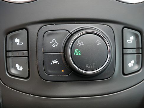 Used 2023 GMC Terrain SLT AWD/4WD image 30