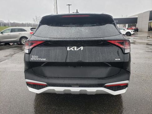 Certified 2023 Kia Sportage EX AWD/4WD image 5