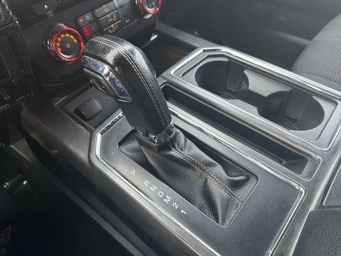 Used 2016 Ford F150 XLT w/ Equipment Group 302A Luxury image 23