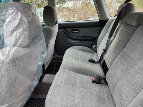 Used 2002 Subaru Legacy L image 10