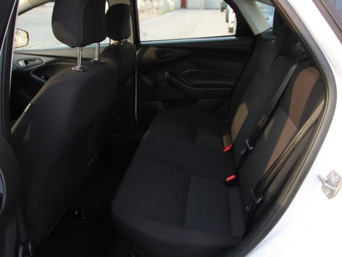 Used 2017 Ford Focus S FWD image 11