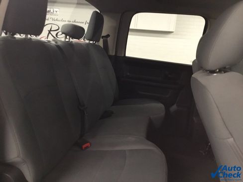 Used 2014 RAM 1500 Express image 32