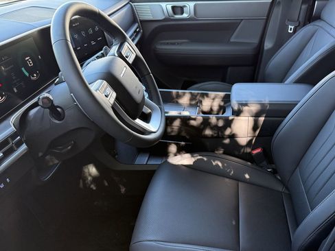 New 2026 Hyundai Santa Fe SEL FWD image 10