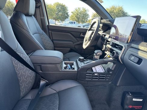 New 2024 Toyota Tacoma Limited AWD/4WD image 35