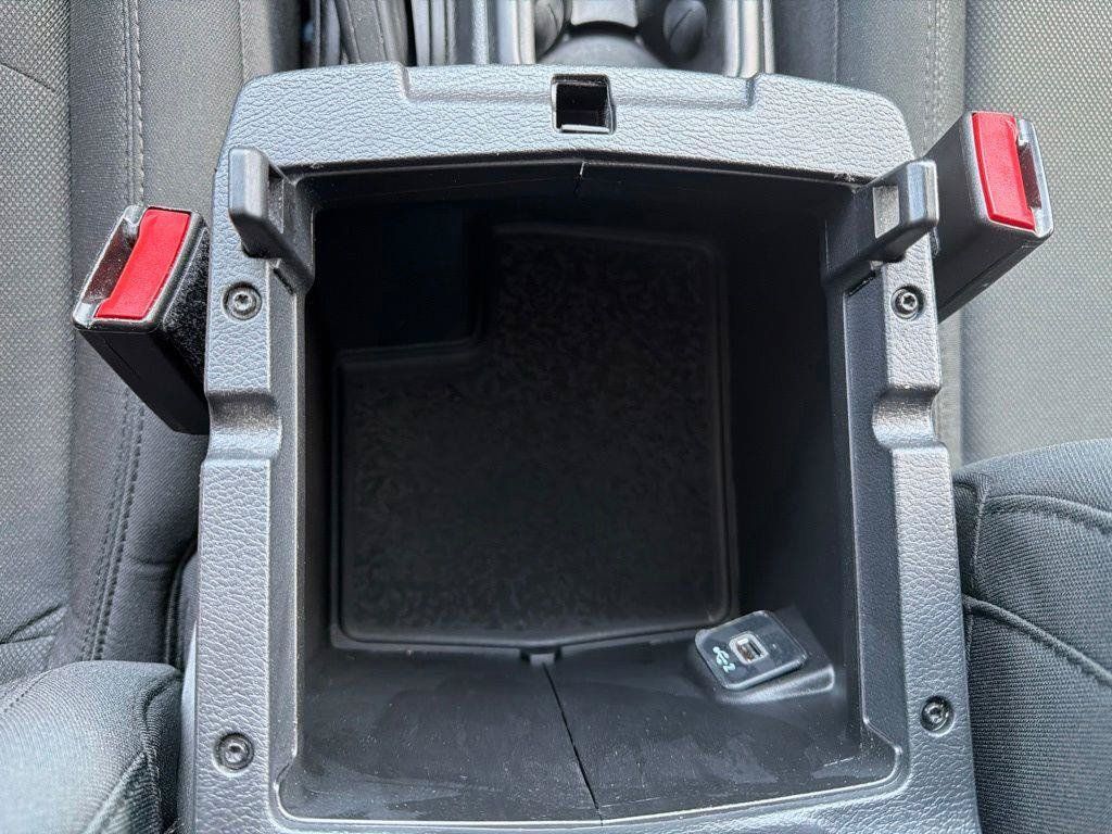 Used 2023 Jeep Wrangler Sport AWD/4WD image 31