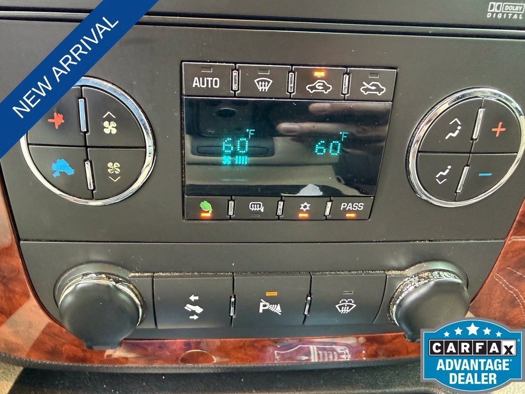 Used 2008 Chevrolet Silverado 3500 LTZ RWD image 17