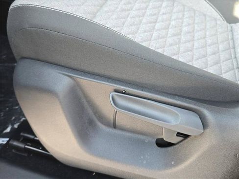 New 2026 Volkswagen Tiguan S FWD image 9