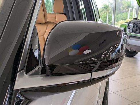New 2025 Jeep Grand Cherokee Summit AWD/4WD image 11