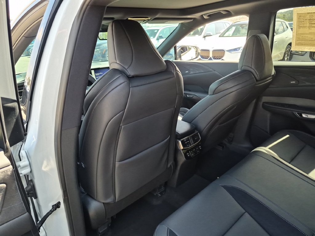 Used 2023 Lexus RX 500h F Sport w/ Cold Area Package AWD/4WD image 36