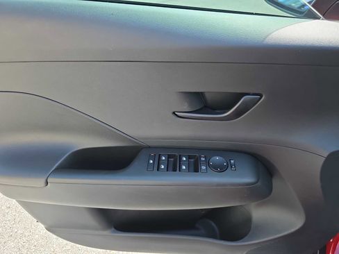 New 2025 Hyundai Kona SEL image 18