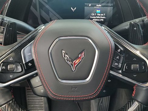 Used 2024 Chevrolet Corvette Z06 RWD image 11
