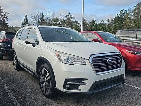 Used 2019 Subaru Ascent Limited image 3