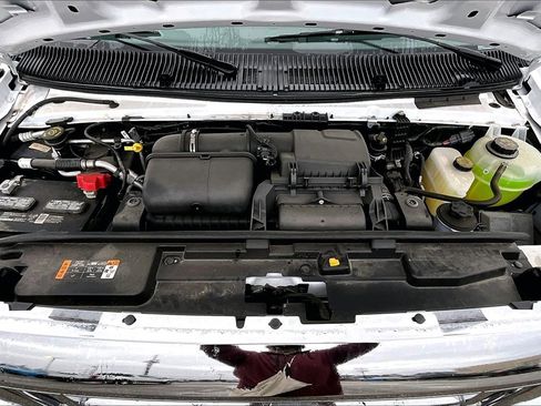 New 2024 Ford E-450 and Econoline 450 Super Duty w/ Power Windows & Locks Group image 9