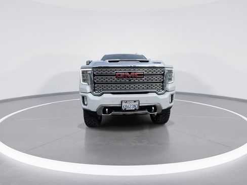 Used 2022 GMC Sierra 2500 Denali w/ Denali Ultimate Package image 3