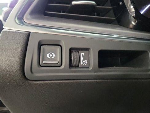 Certified 2023 Cadillac XT5 Luxury image 14