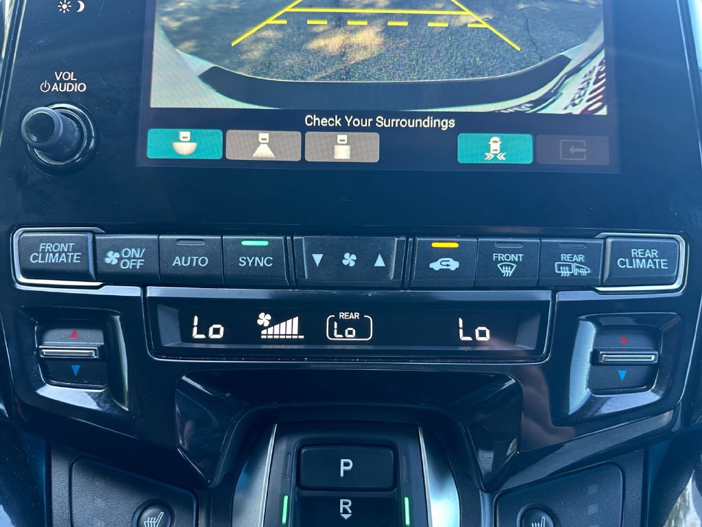 Used 2024 Honda Odyssey Touring image 17