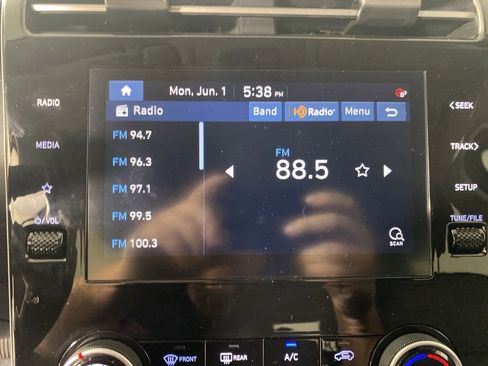 Used 2022 Hyundai Tucson SEL AWD/4WD image 17