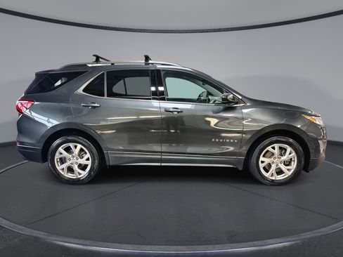 Used 2020 Chevrolet Equinox LT image 14
