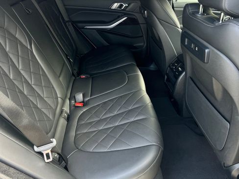 Used 2023 BMW X5 xDrive40i w/ M Sport Package AWD/4WD image 12