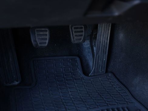 Used 2018 Chevrolet Camaro LS image 14