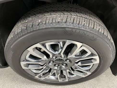 Used 2025 GMC Sierra 1500 Denali Ultimate AWD/4WD image 15