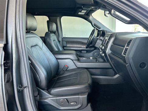 Used 2020 Ford Expedition Limited w/ Equipment Group 301A image 36