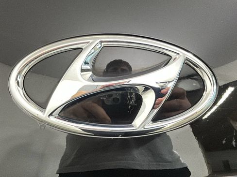 Certified 2023 Hyundai Kona SEL w/ Convenience Package FWD image 10