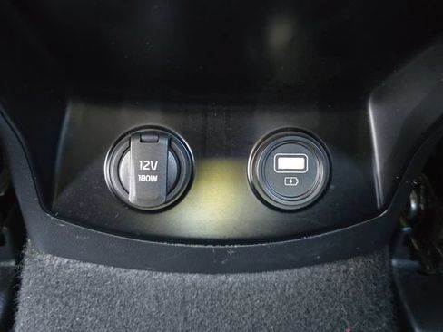 Used 2022 Kia Sorento S FWD image 26