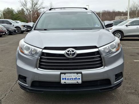 Used 2015 Toyota Highlander Plus image 24