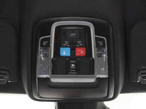 Used 2025 RAM 1500 Laramie w/ Sport Appearance Package AWD/4WD image 21