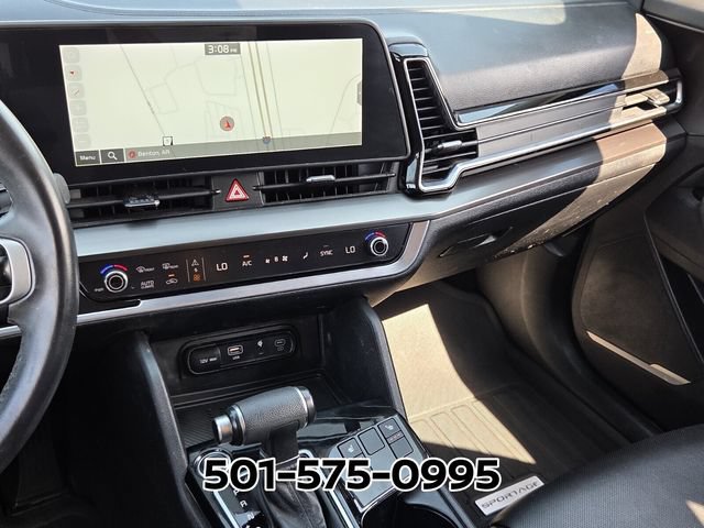 Used 2024 Kia Sportage EX AWD/4WD image 26