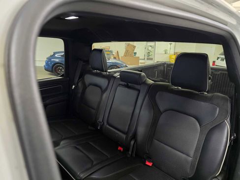 Used 2024 RAM 1500 Laramie image 20