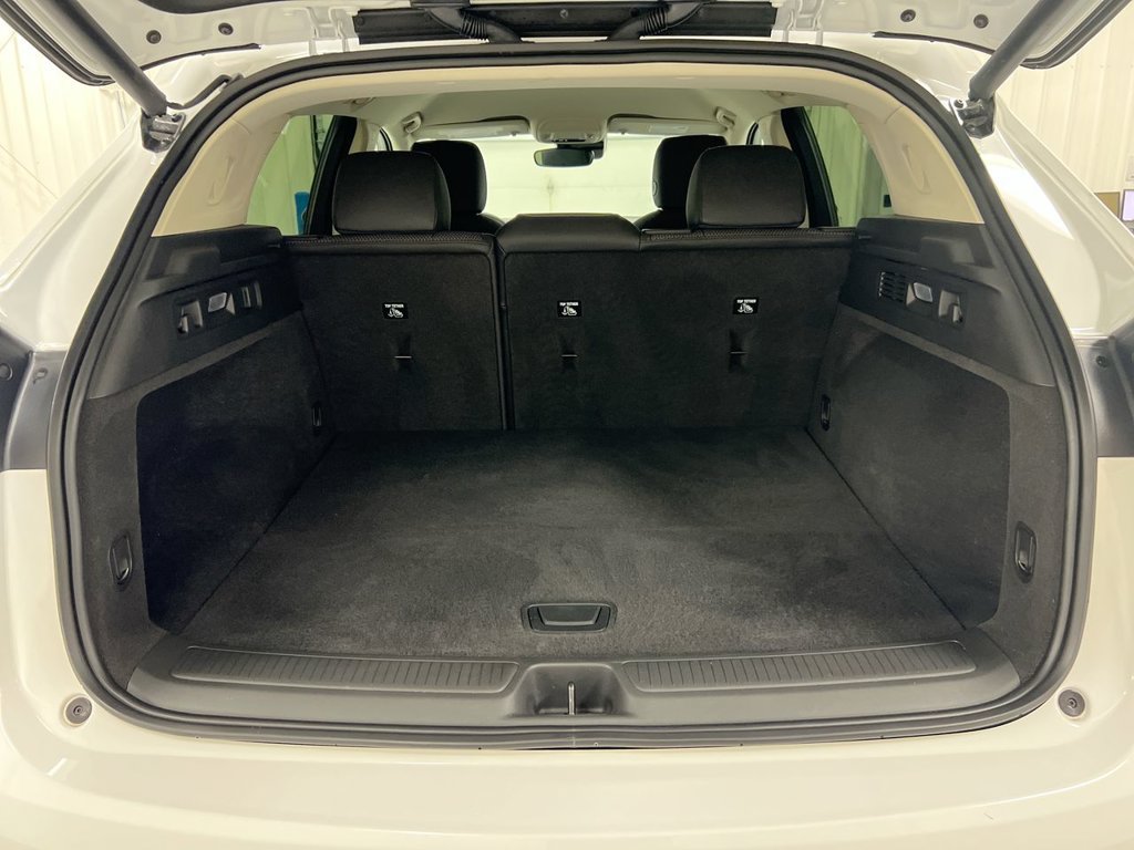 Used 2022 Buick Envision Preferred FWD image 23