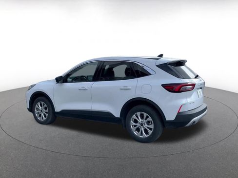 Used 2024 Ford Escape Active image 10