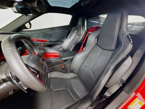 Used 2024 Chevrolet Corvette Z06 image 10