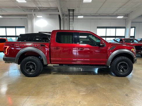 Used 2018 Ford F150 Raptor w/ Equipment Group 802A Luxury image 9