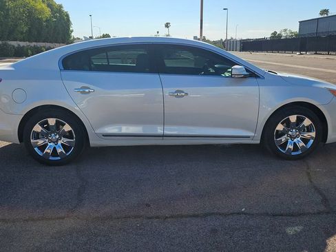 Used 2013 Buick LaCrosse Premium w/ Entertainment Package FWD image 12