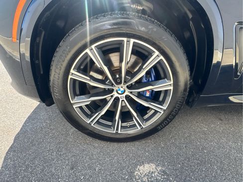Used 2020 BMW X5 M50i w/ Premium Package AWD/4WD image 11