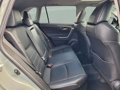 Certified 2023 Toyota RAV4 XLE Premium image 19