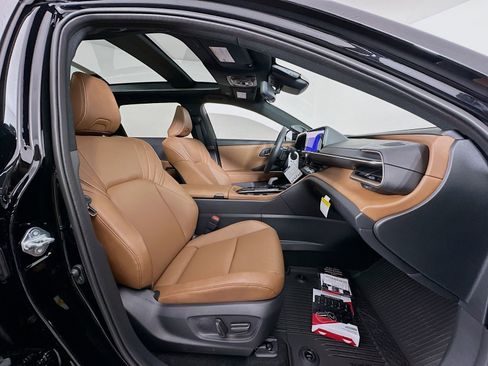 New 2026 Toyota Crown Signia AWD/4WD image 30
